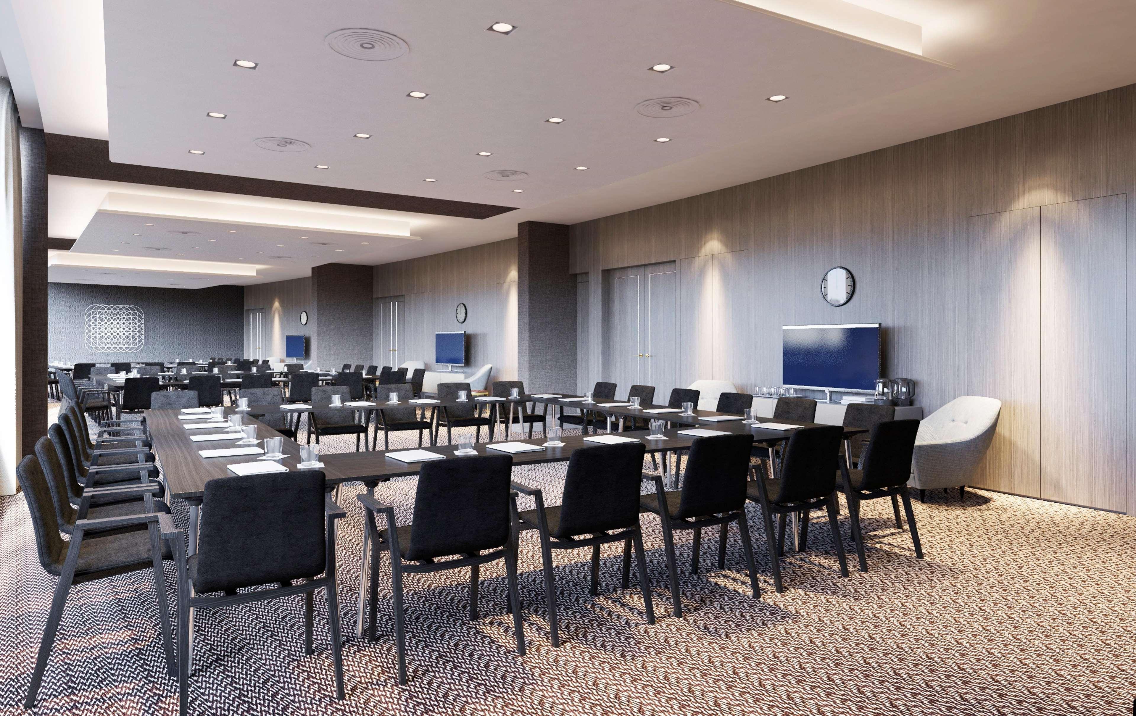 Hilton Tanger City Center Eksteriør billede The Club at Haneda Airport