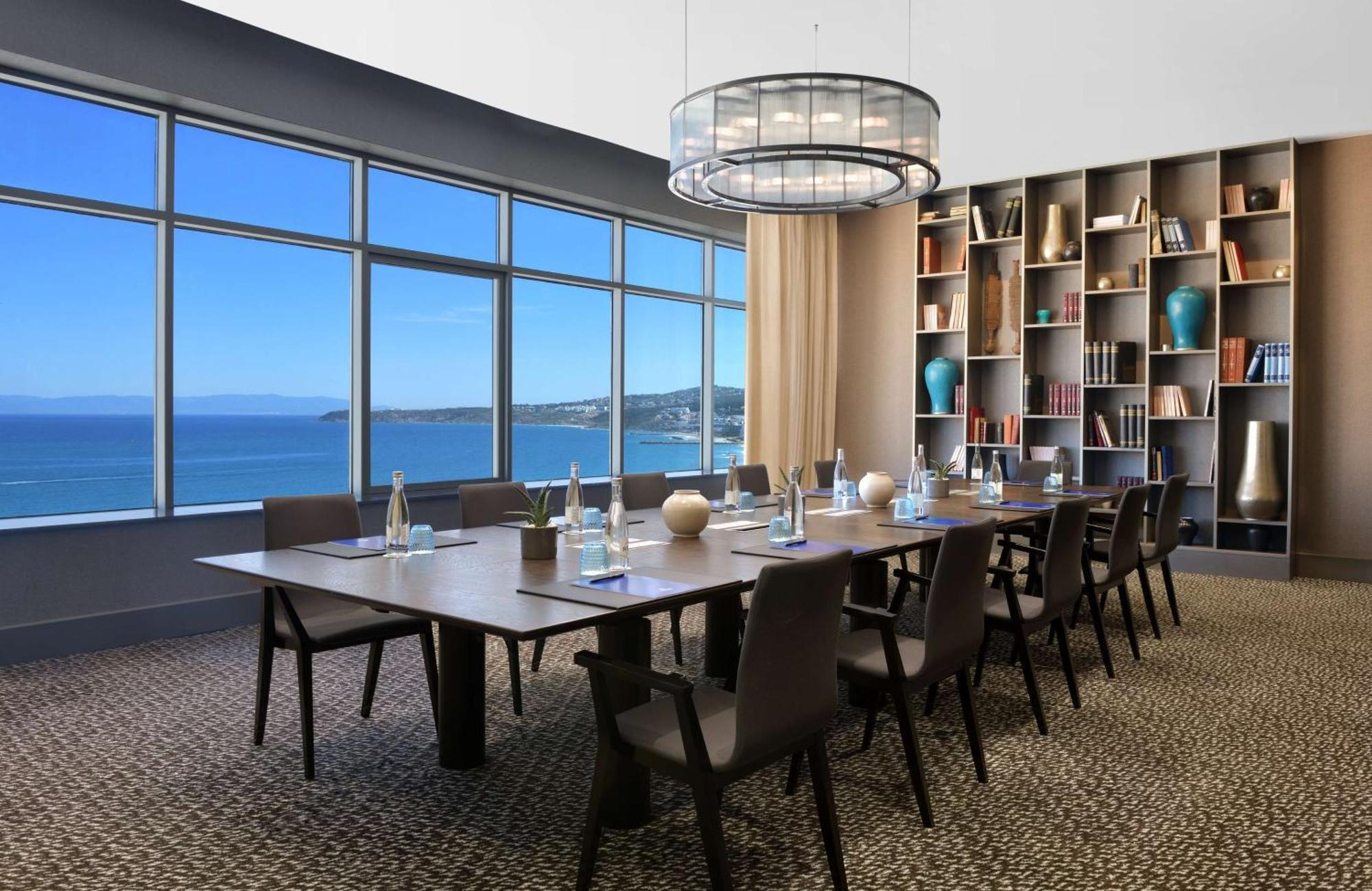 Hilton Tanger City Center Eksteriør billede Boardroom