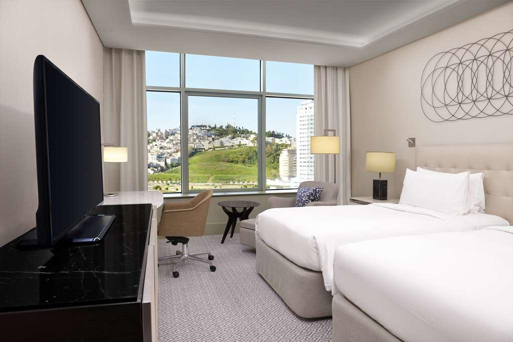 Hilton Tanger City Center Værelse billede