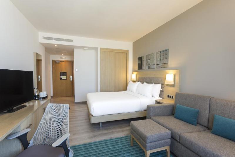 Hilton Tanger City Center Eksteriør billede A room at the hotel