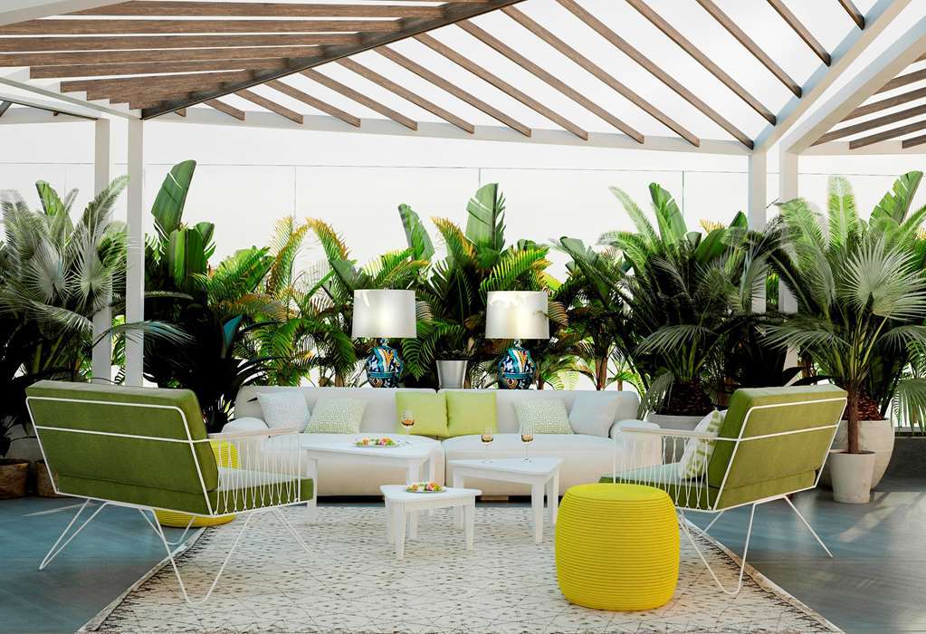 Hilton Tanger City Center Restaurant billede The interior of the hotel